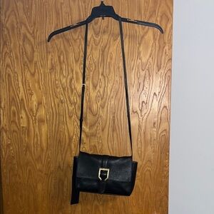 Cole Haan Elegant Black Leather Crossbody Bag